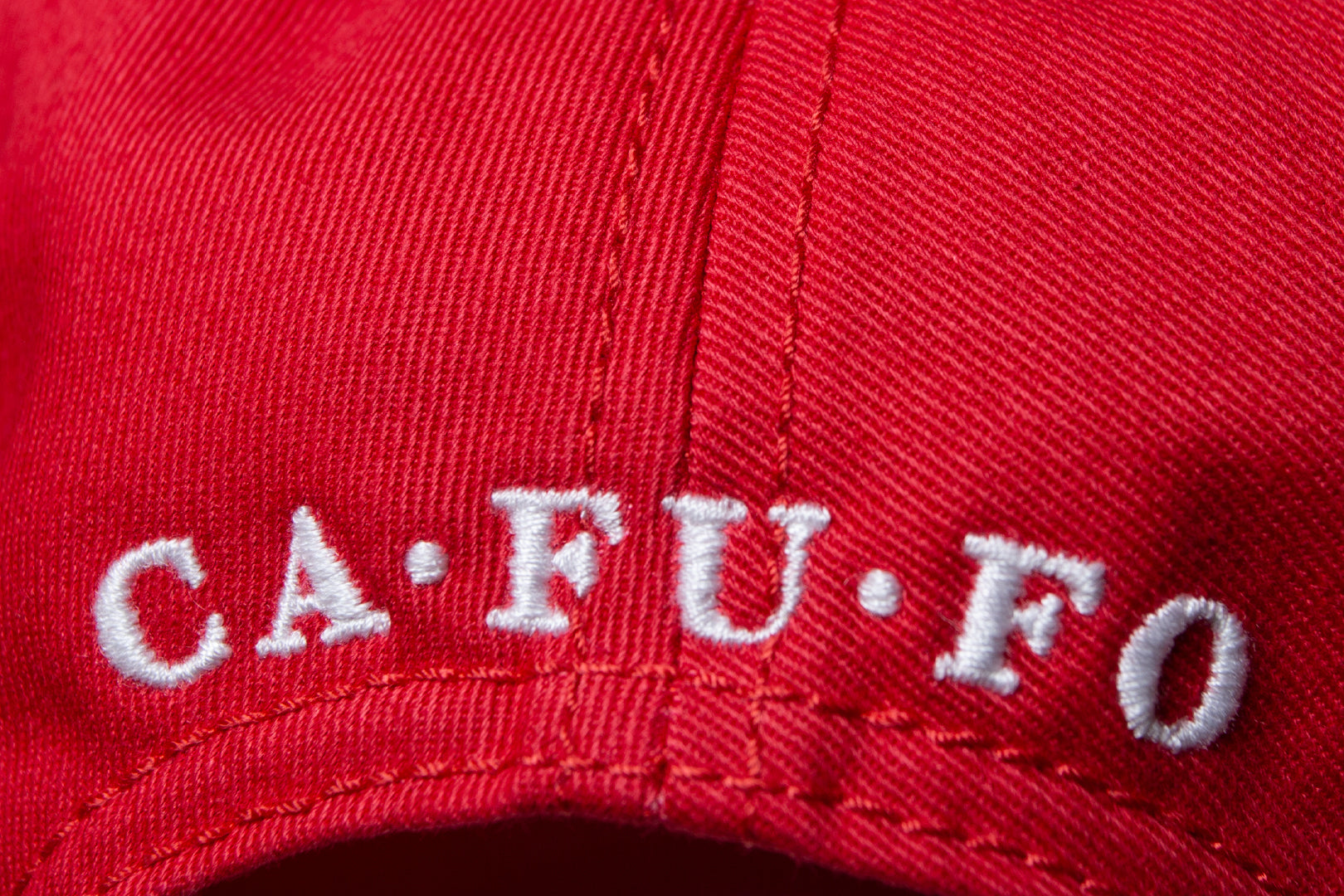 Cap with embroidered Cafufo logo "Red and white"